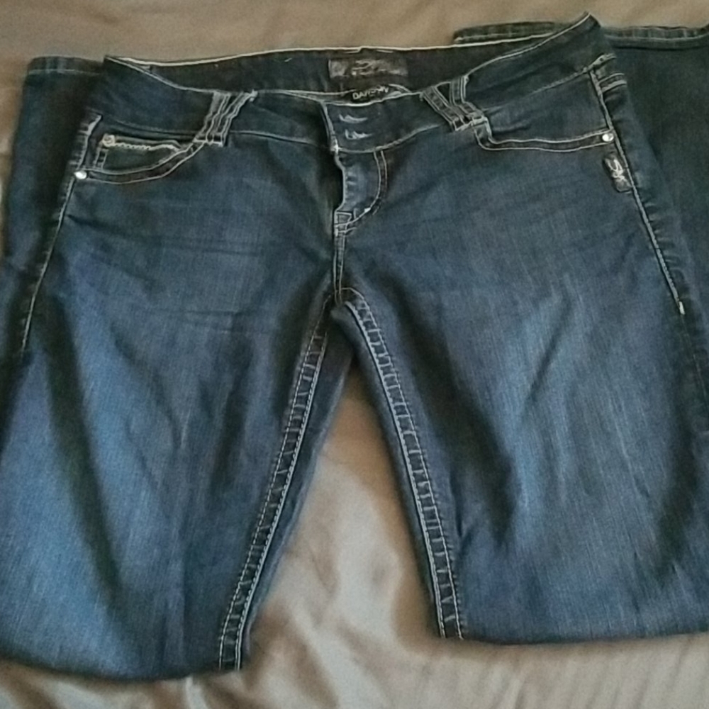 Silver Dawson Jeans 32 x 32 dark wash bootcut